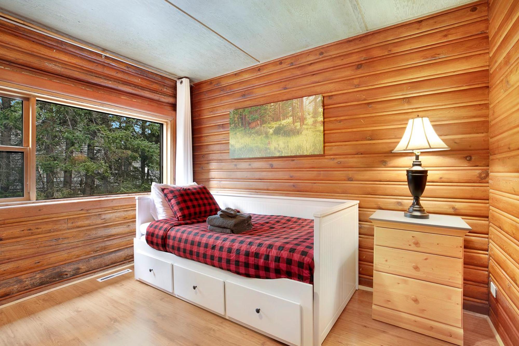 Elkhorn Lodge Vacation Rentals Банф Экстерьер фото