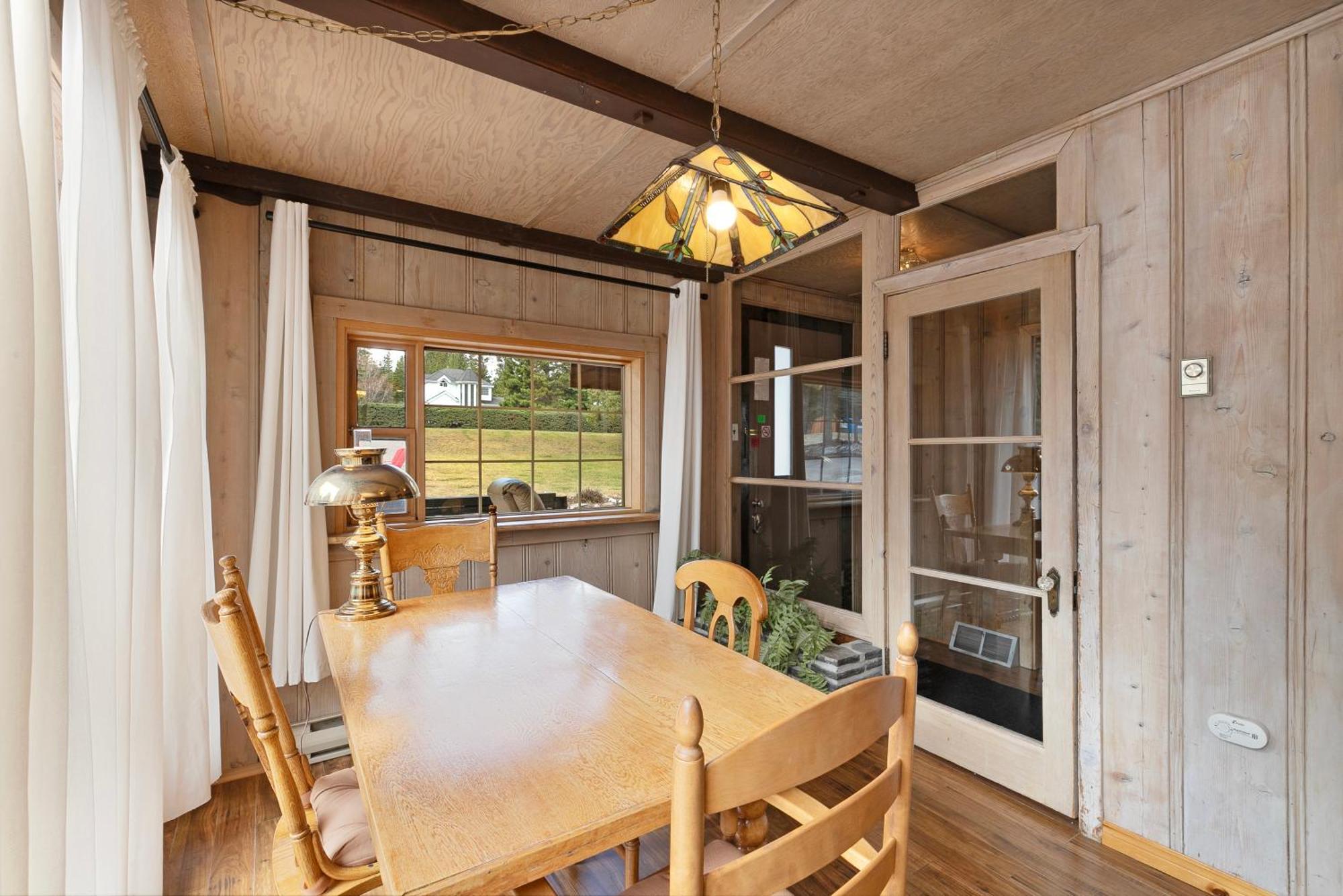 Elkhorn Lodge Vacation Rentals Банф Экстерьер фото